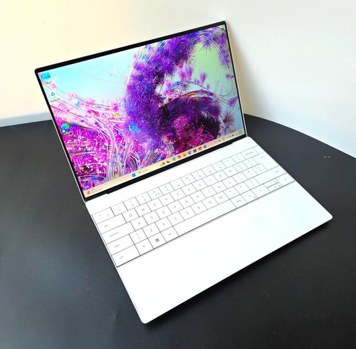 Dell xps plus 9320 1260p - 9320, i7