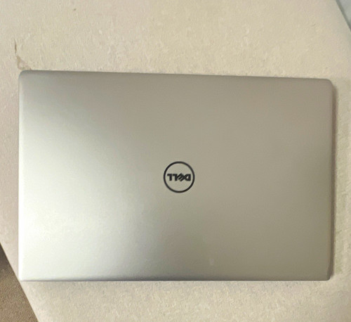 Dell xps 13in laptop - dell, i7